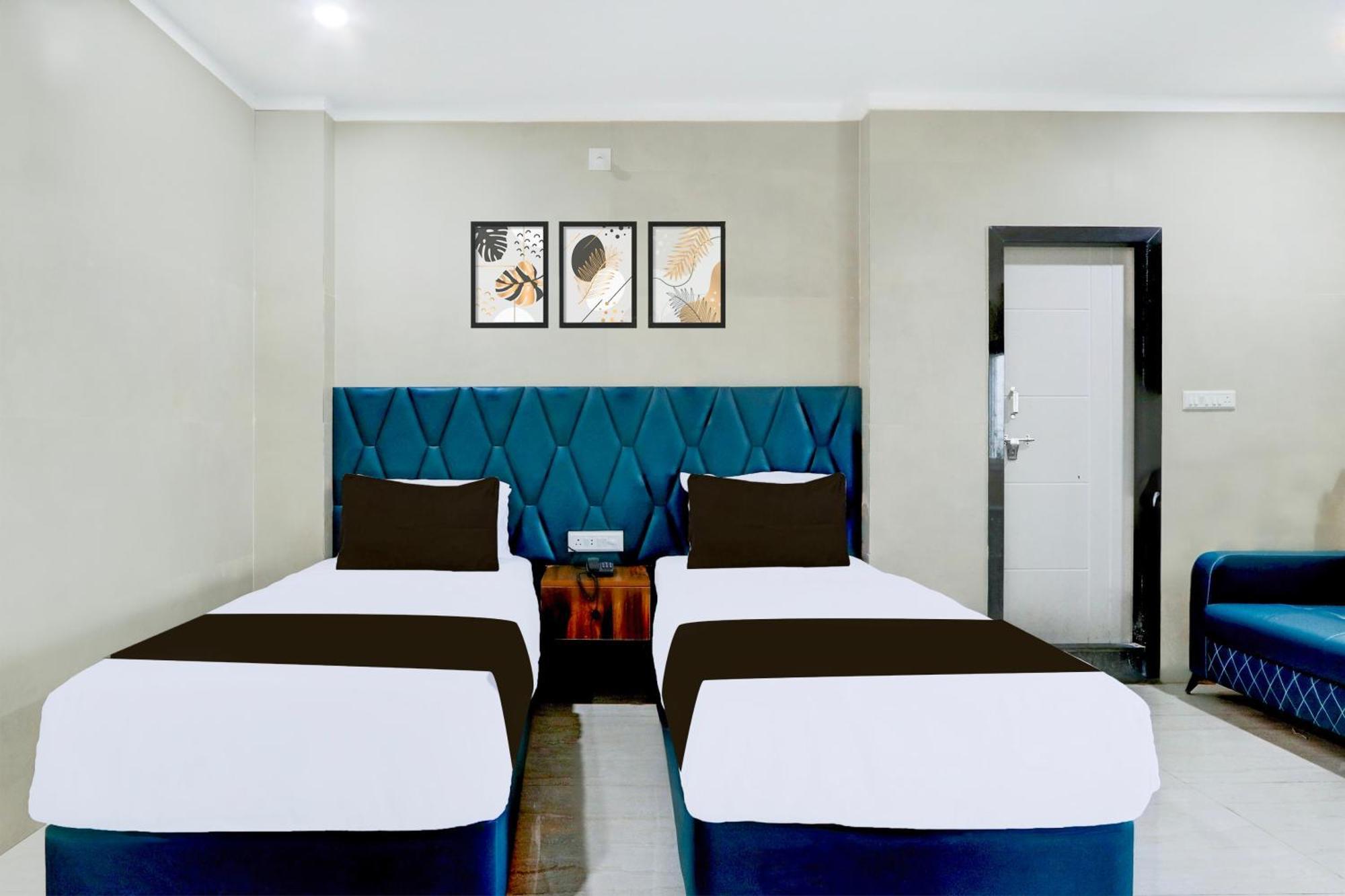 Hotel O Pr Grand Khammam 외부 사진