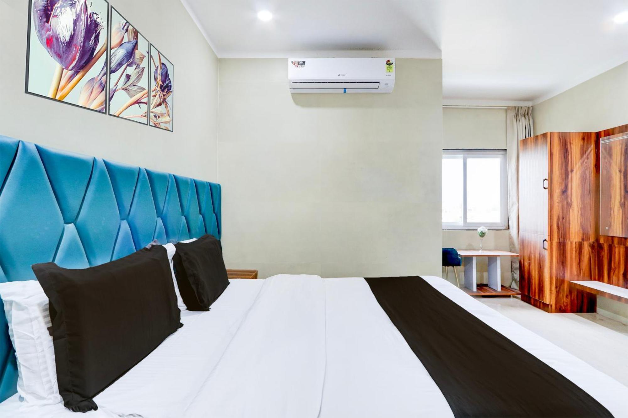 Hotel O Pr Grand Khammam 외부 사진